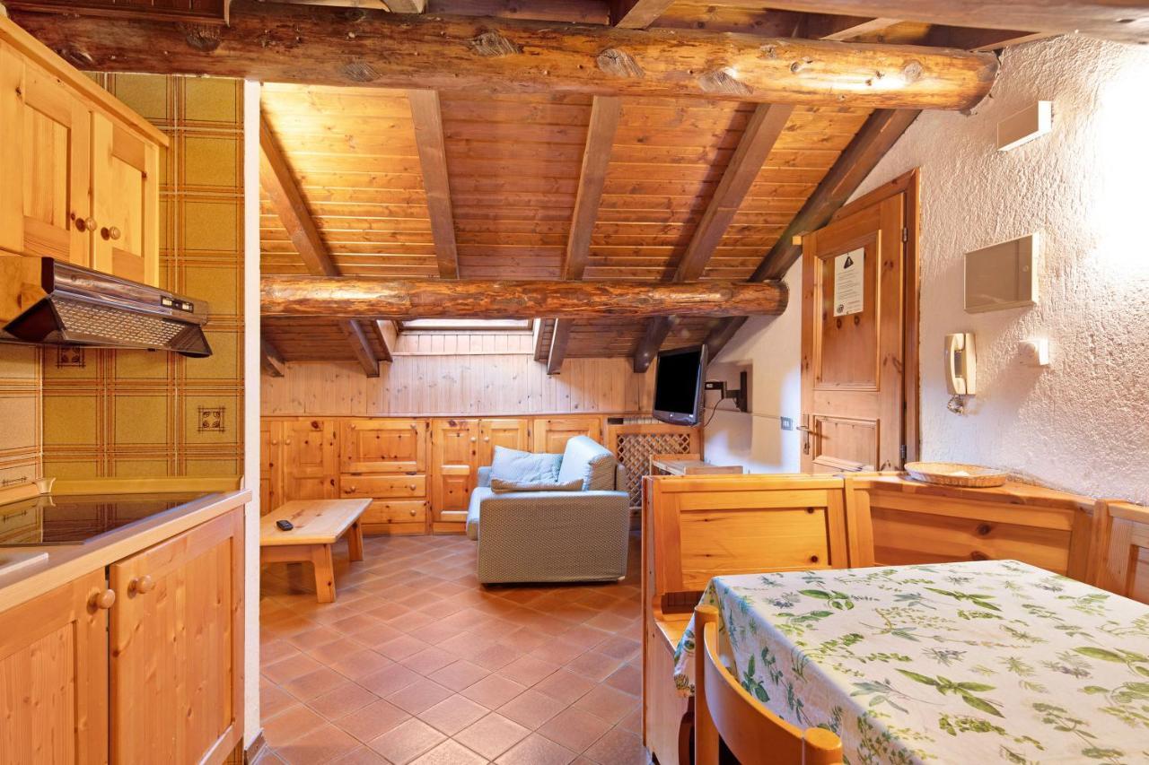 Chalet Meridiana Appartamento 11 Livigno Kültér fotó